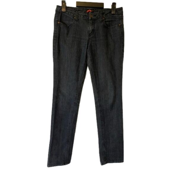 Forever 21 Sexy 90's Dark Wash Casual Straight Leg Stretch Denim Jeans Size 29 - Picture 1 of 8